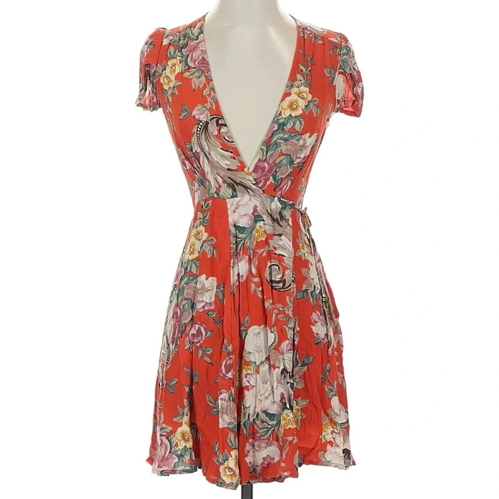Rollas Dancer - Coral Red Dress - Wrap Floral Print Dress - Lulus NEW XS - Picture 2 of 7